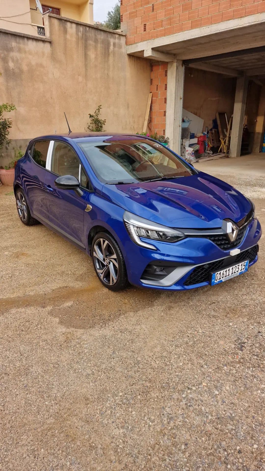 Renault Clio 5 2023 - Photo 1