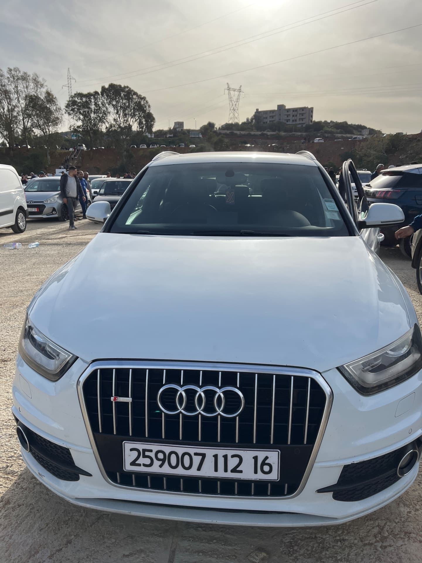 Audi Q3 2012 - Photo 1